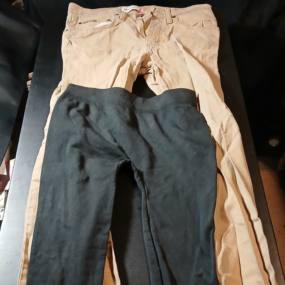 Gloria Vanisenlilf Black Sharper Pant Size S/M And wrangler Tan Size 29x34 Jeans